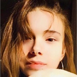 Meet your Posher, Pauline